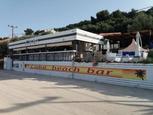 cuba-beach-bar-1